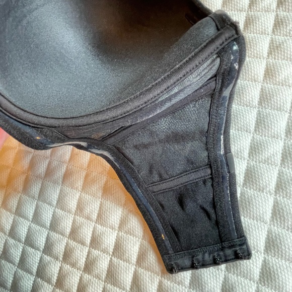 LeMystere Full Fit Convertible Bra - Picture 5 of 9